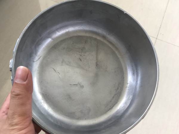 鋁碗去除澆冒口