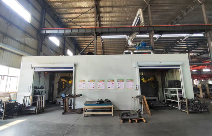 機(jī)器人三維激光切割機(jī)車(chē)橋切割現(xiàn)場(chǎng)