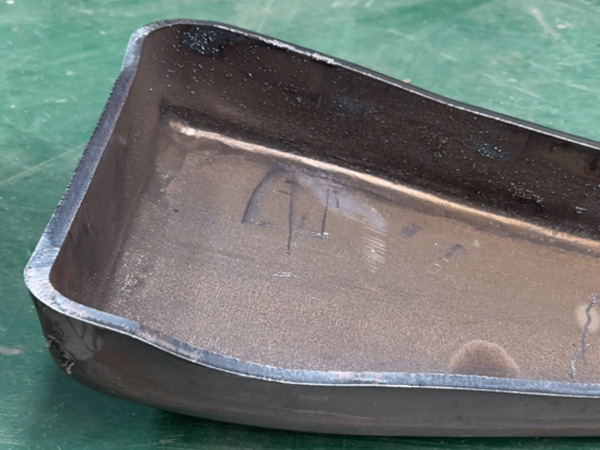 車(chē)橋殼體3D激光修邊